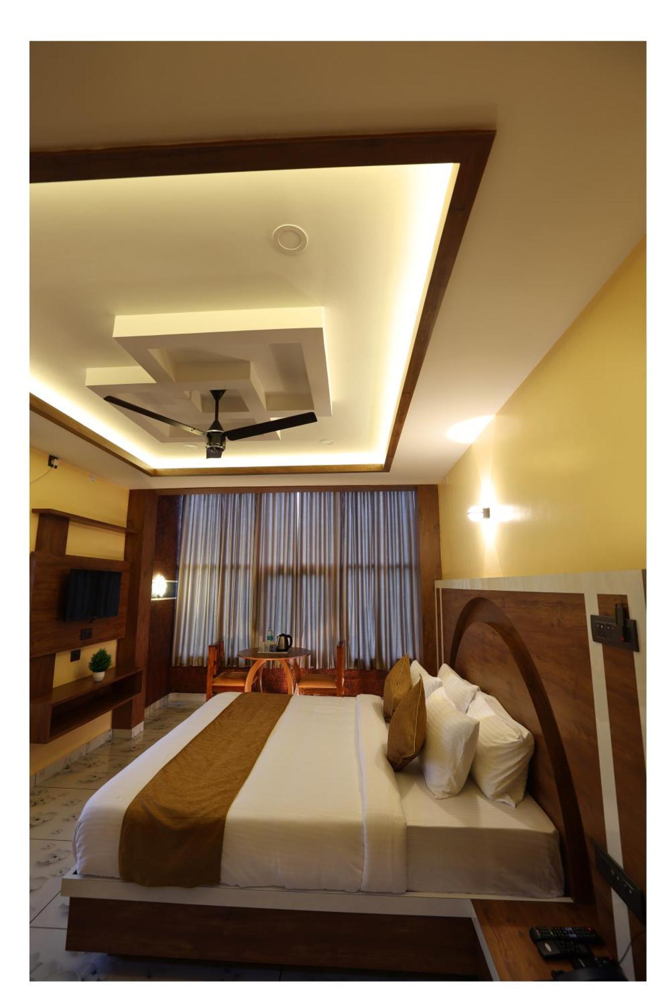Hydel Palace Athirappilly By Bestinn Leisure Екстериор снимка
